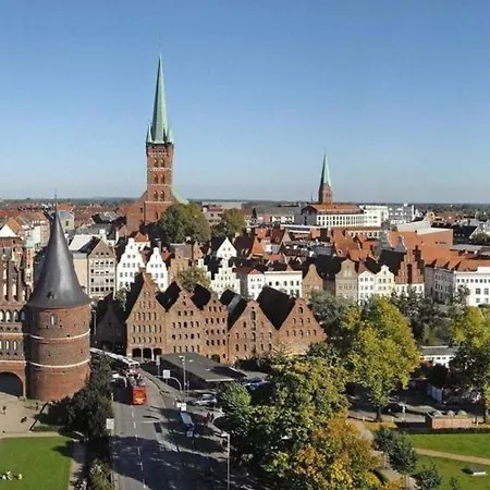 Ferienwohnung Fur 2 Personen Ca 55 Qm In Lubeck, Ostseekuste Deutschland Lubecker Bucht *